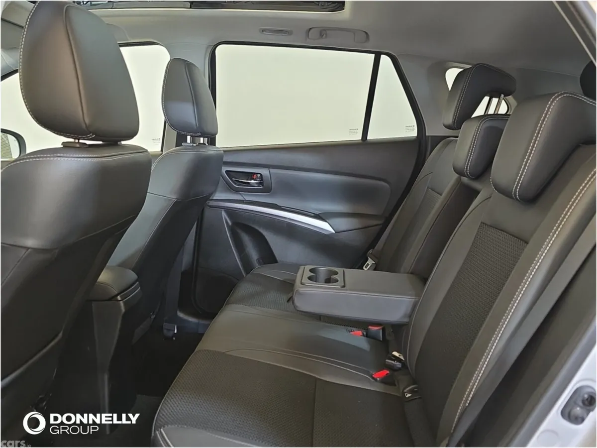 Suzuki S-CROSS Hatchback, Petrol, 2023, Silver