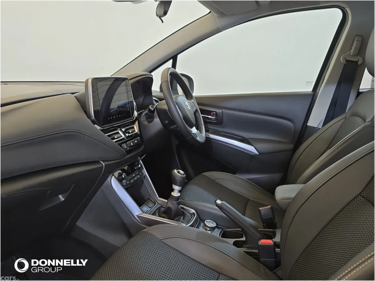 Suzuki S-CROSS Hatchback, Petrol, 2023, Silver