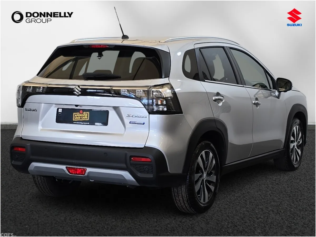Suzuki S-CROSS Hatchback, Petrol, 2023, Silver