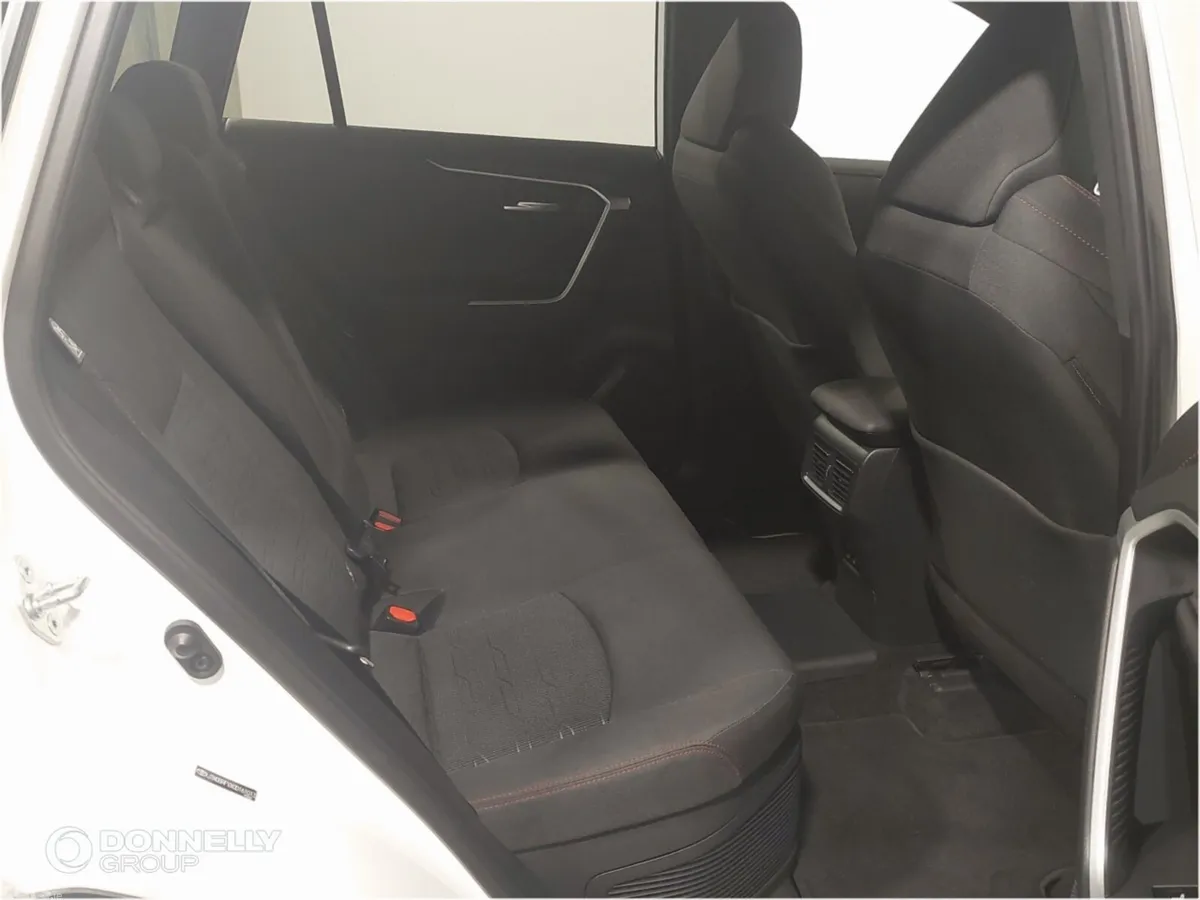 Toyota RAV4 SUV, Petrol Hybrid, 2023, White