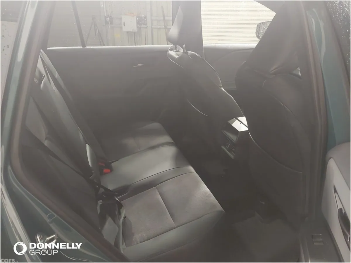 Toyota RAV4 SUV, Petrol Hybrid, 2026, Green