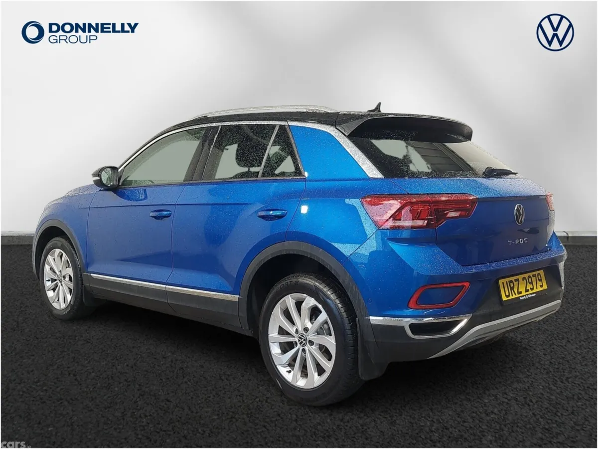 Volkswagen T-Roc Hatchback, Petrol, 2022, Blue