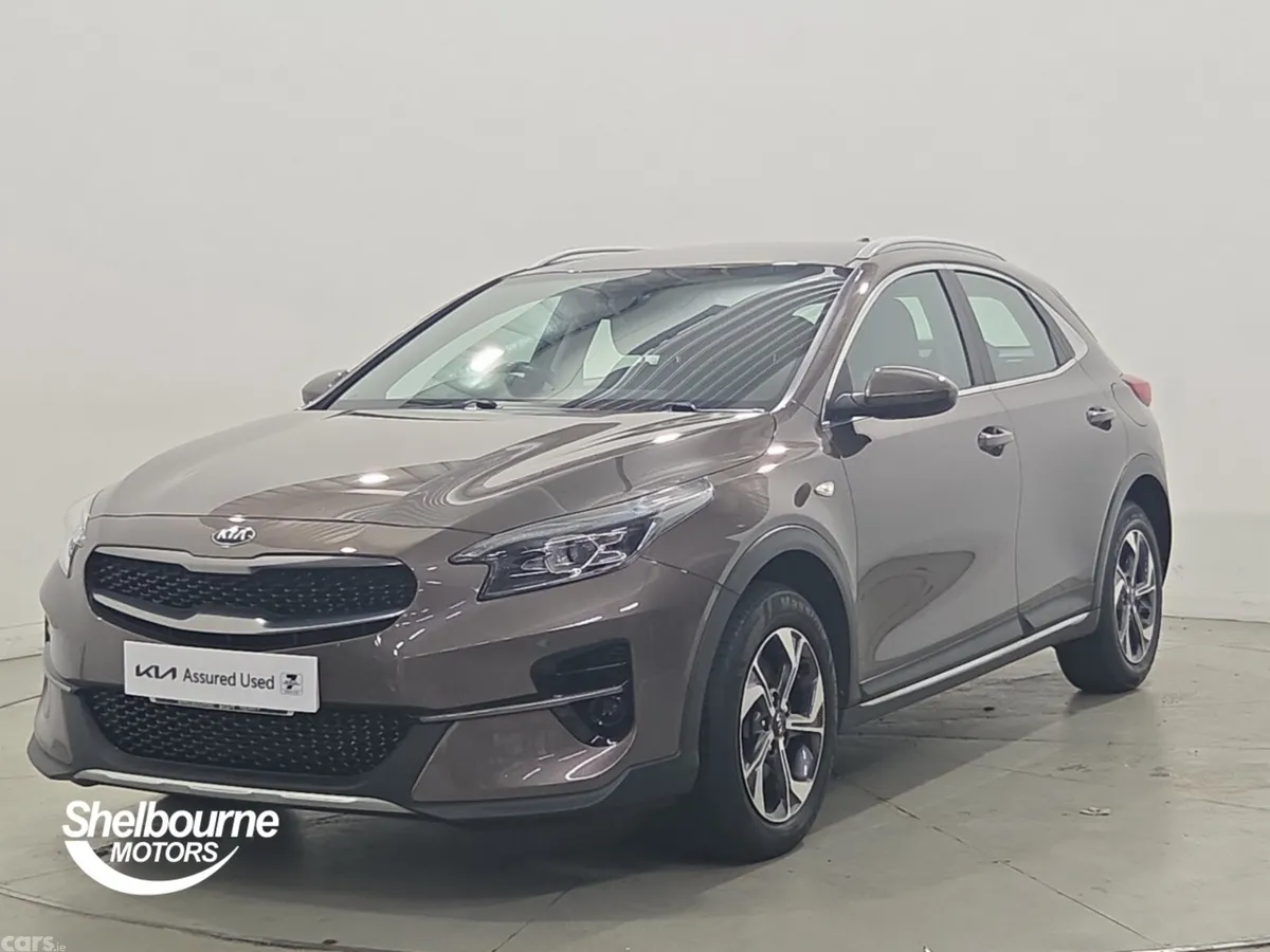 Kia XCeed Hatchback, Petrol, 2020, Brown