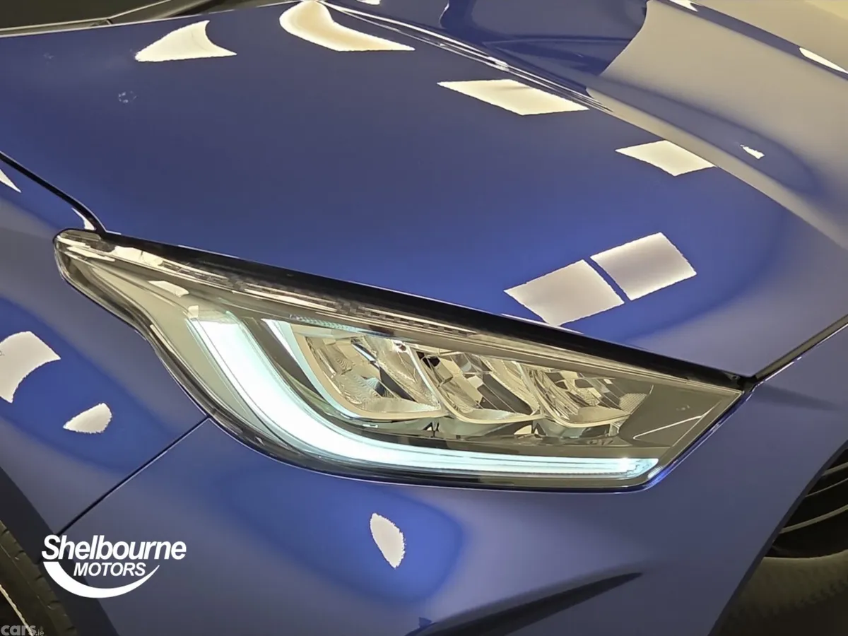 Toyota Yaris Hatchback, Petrol Hybrid, 2023, Blue