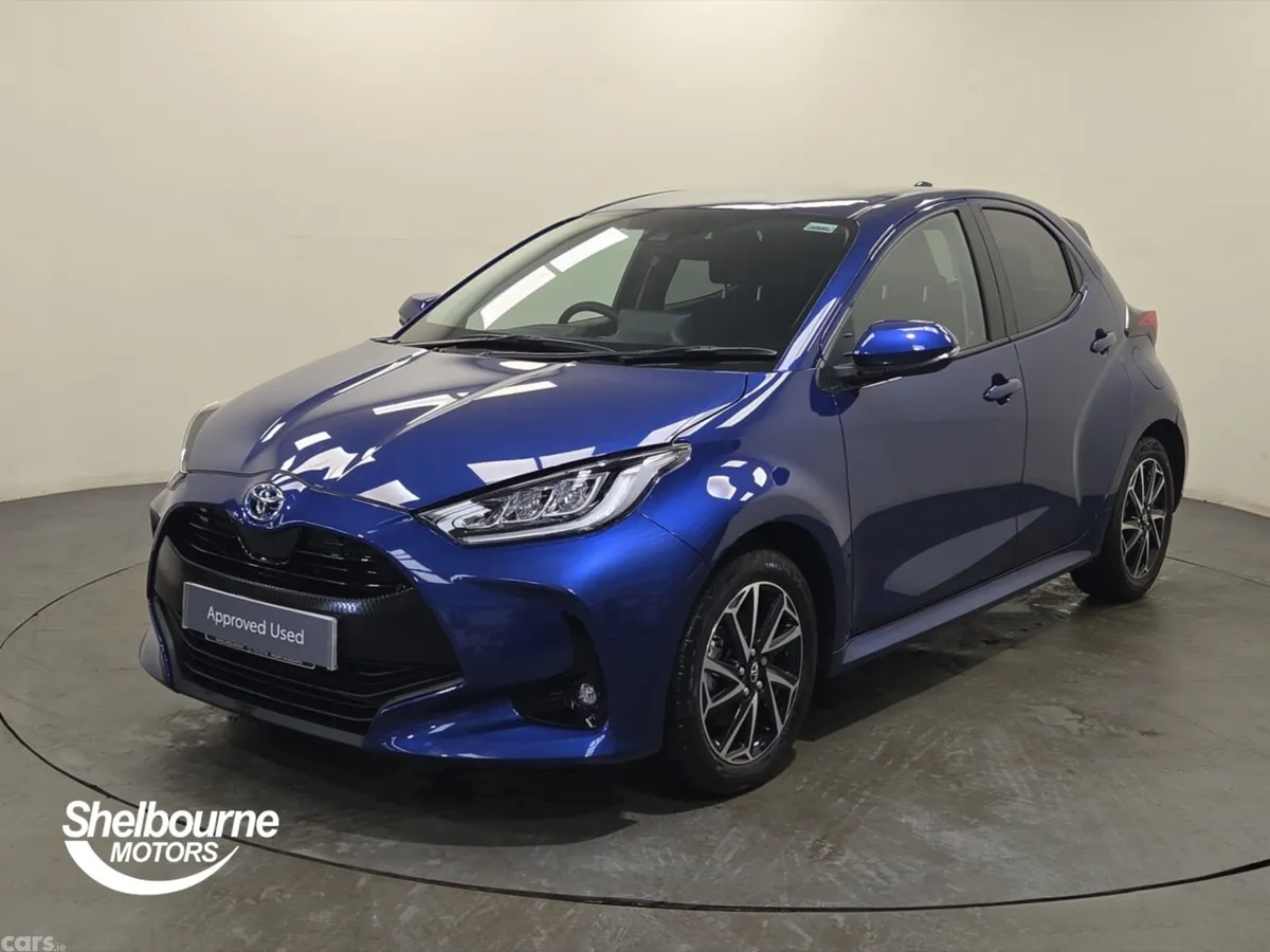 Toyota Yaris Hatchback, Petrol Hybrid, 2023, Blue