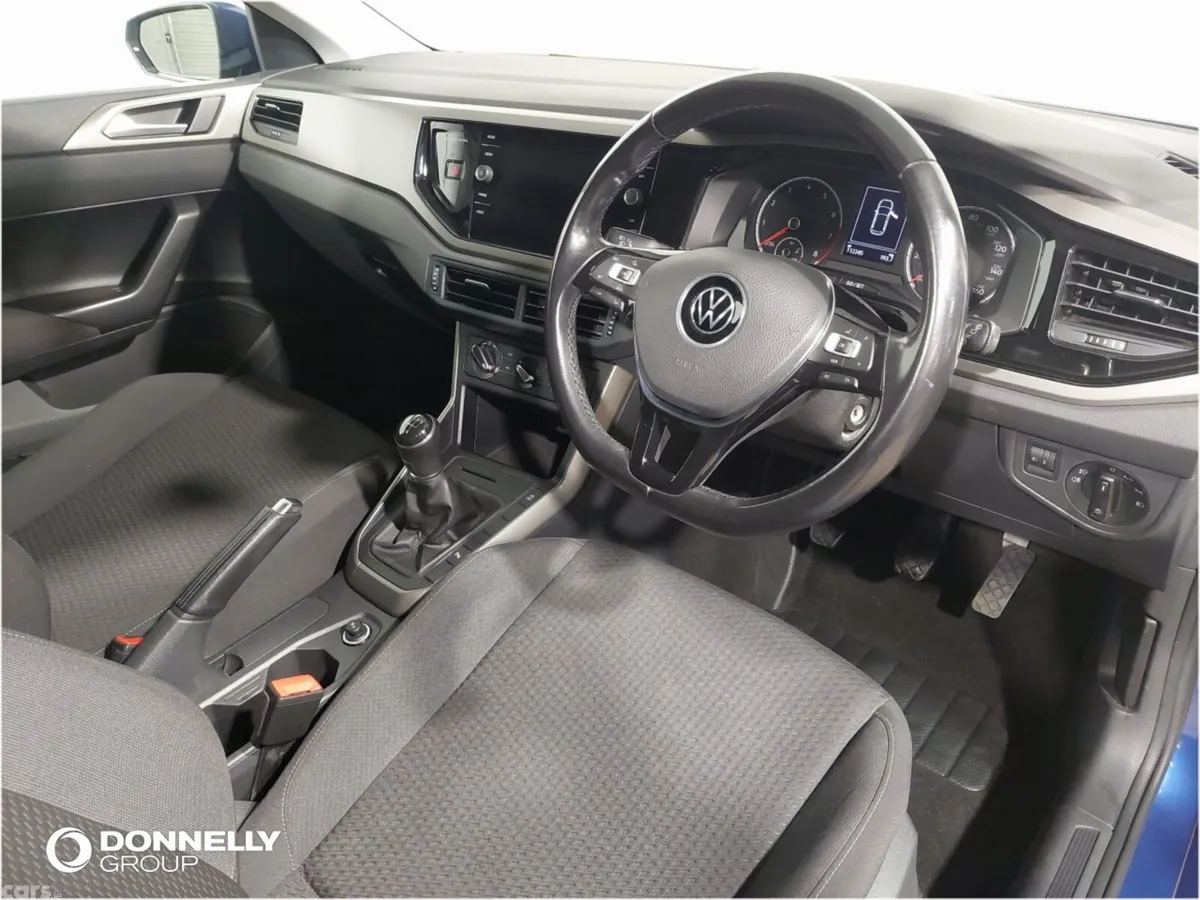 Volkswagen Polo Hatchback, Petrol, 2021, Blue