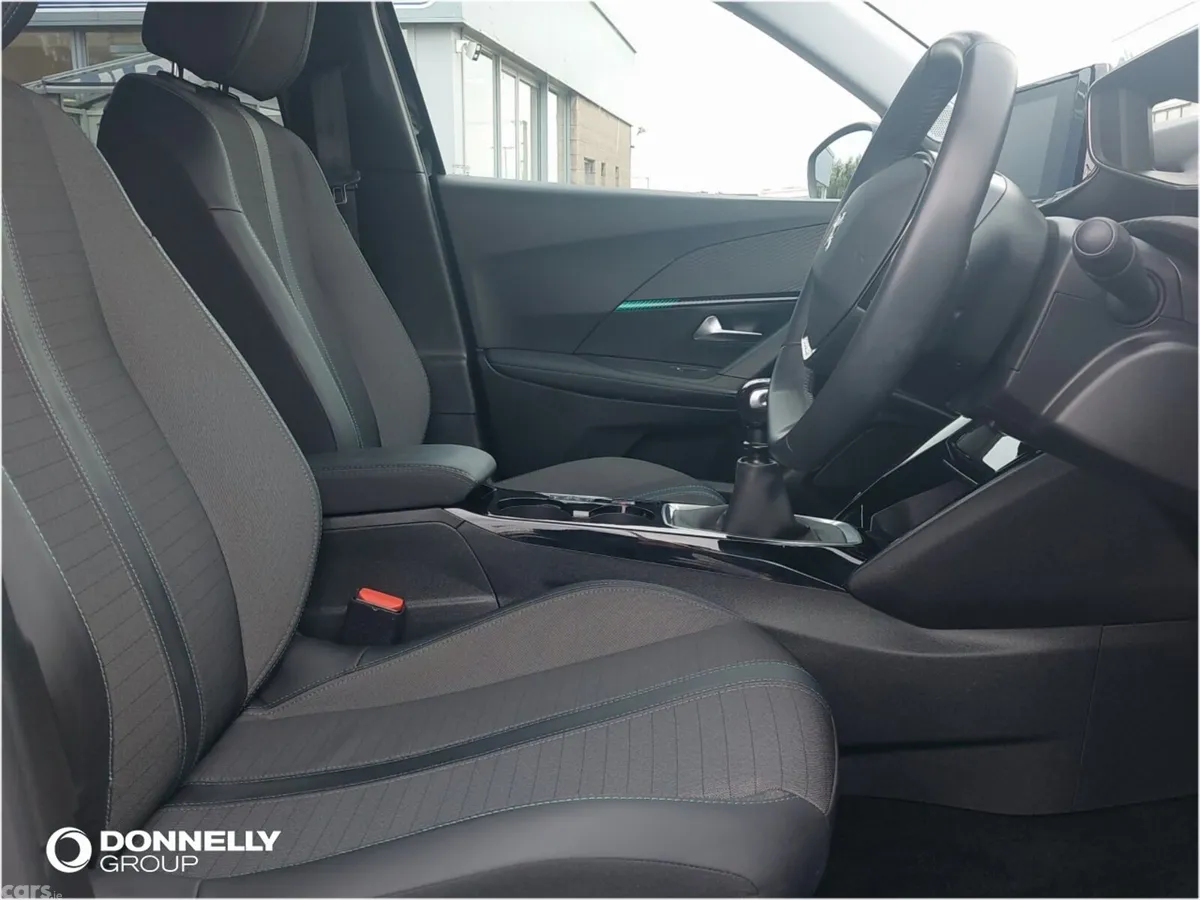 Peugeot 2008 Estate, Petrol, 2022, Black