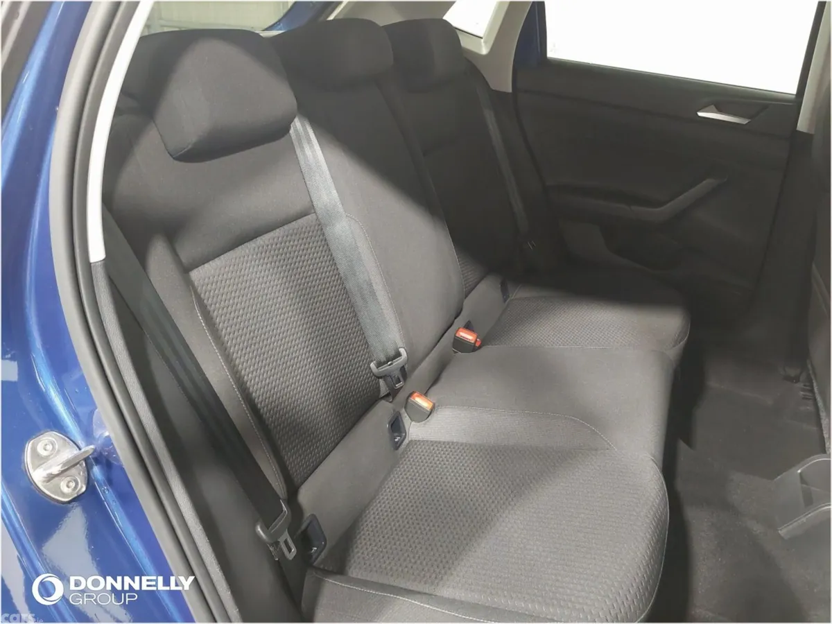 Volkswagen Polo Hatchback, Petrol, 2021, Blue