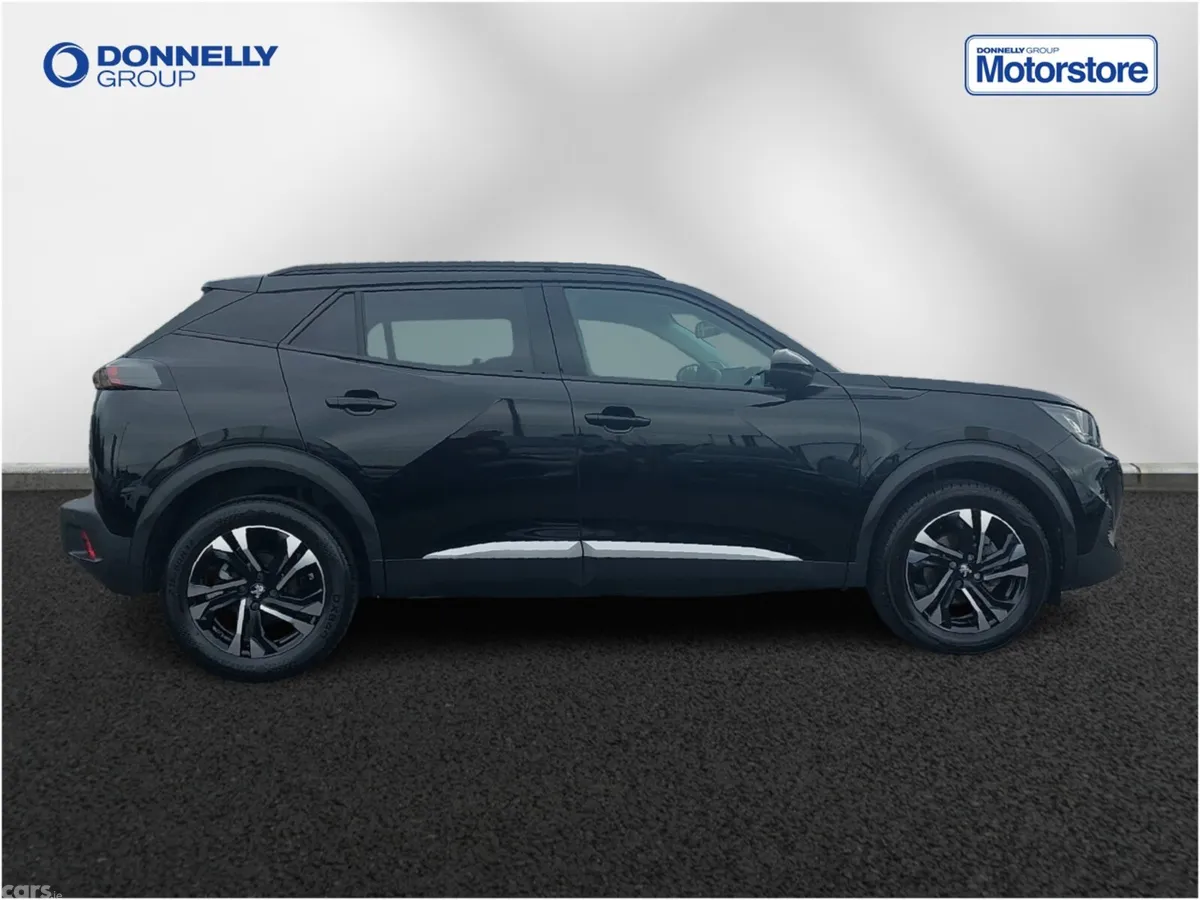 Peugeot 2008 Estate, Petrol, 2022, Black