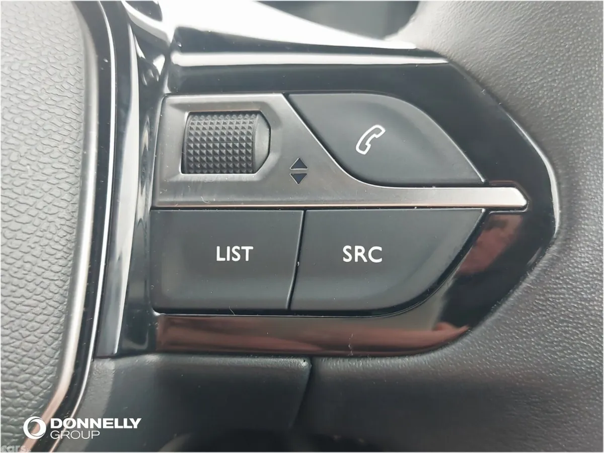 Peugeot 2008 Estate, Petrol, 2022, Black