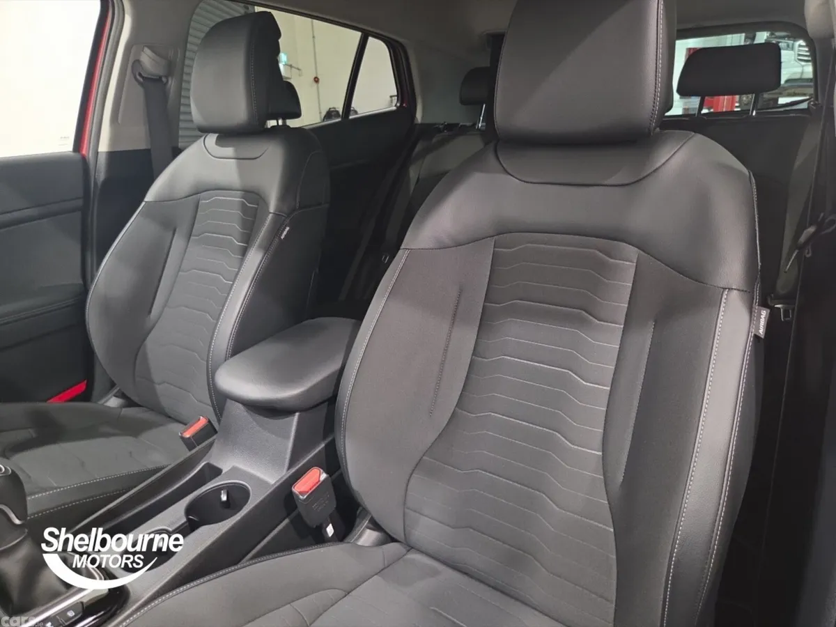 Kia Sportage SUV, Petrol, 2025, Red