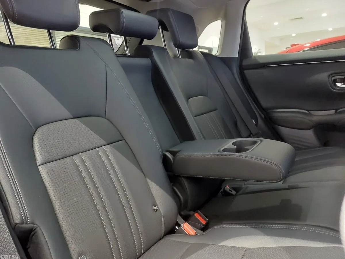 Honda ZR-V Estate, Petrol Hybrid, 2023, White