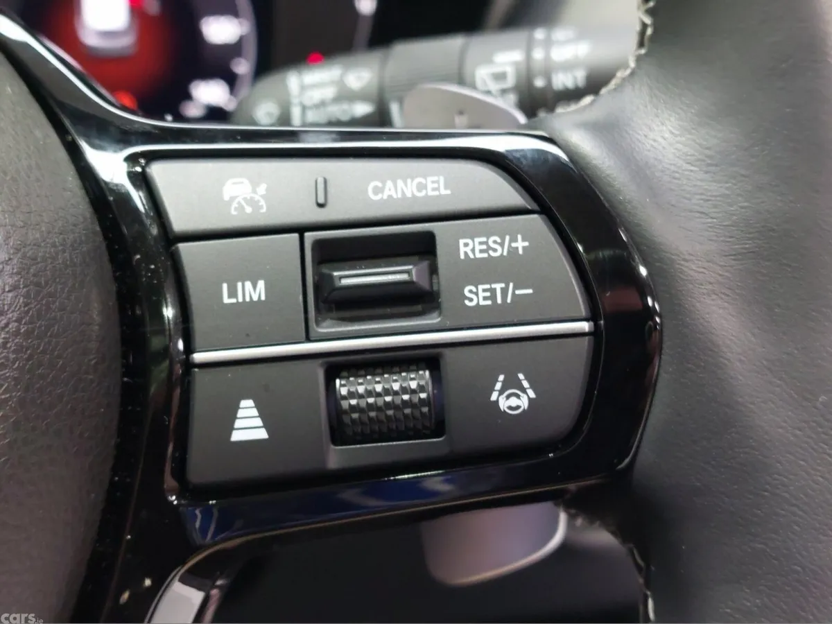 Honda ZR-V Estate, Petrol Hybrid, 2023, White