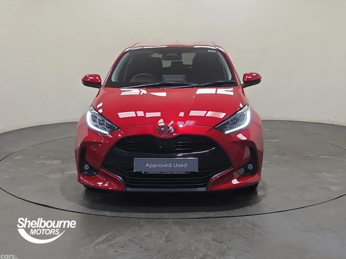 Toyota Yaris Hatchback, Petrol Hybrid, 2025, Red