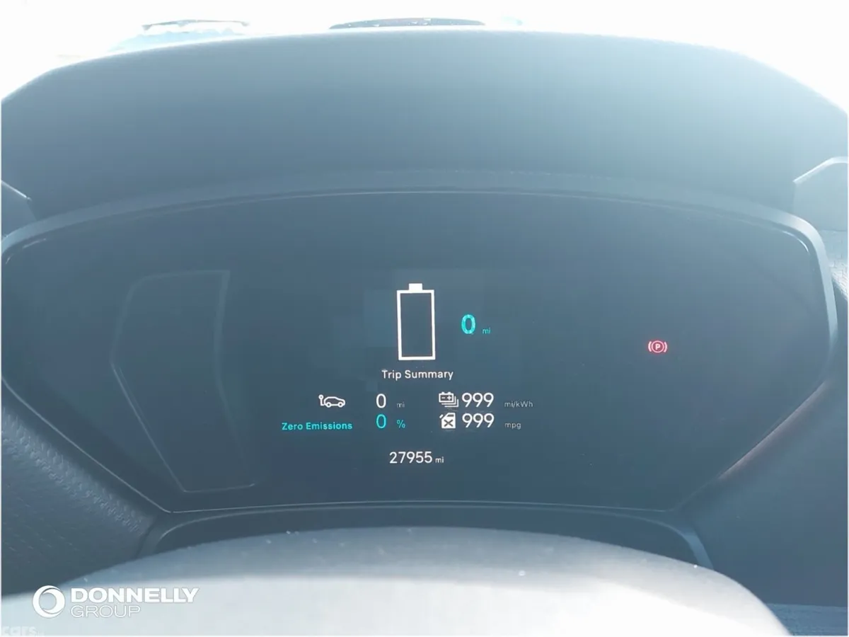 Citroen C5 X Hatchback, Petrol Hybrid, 2025, White