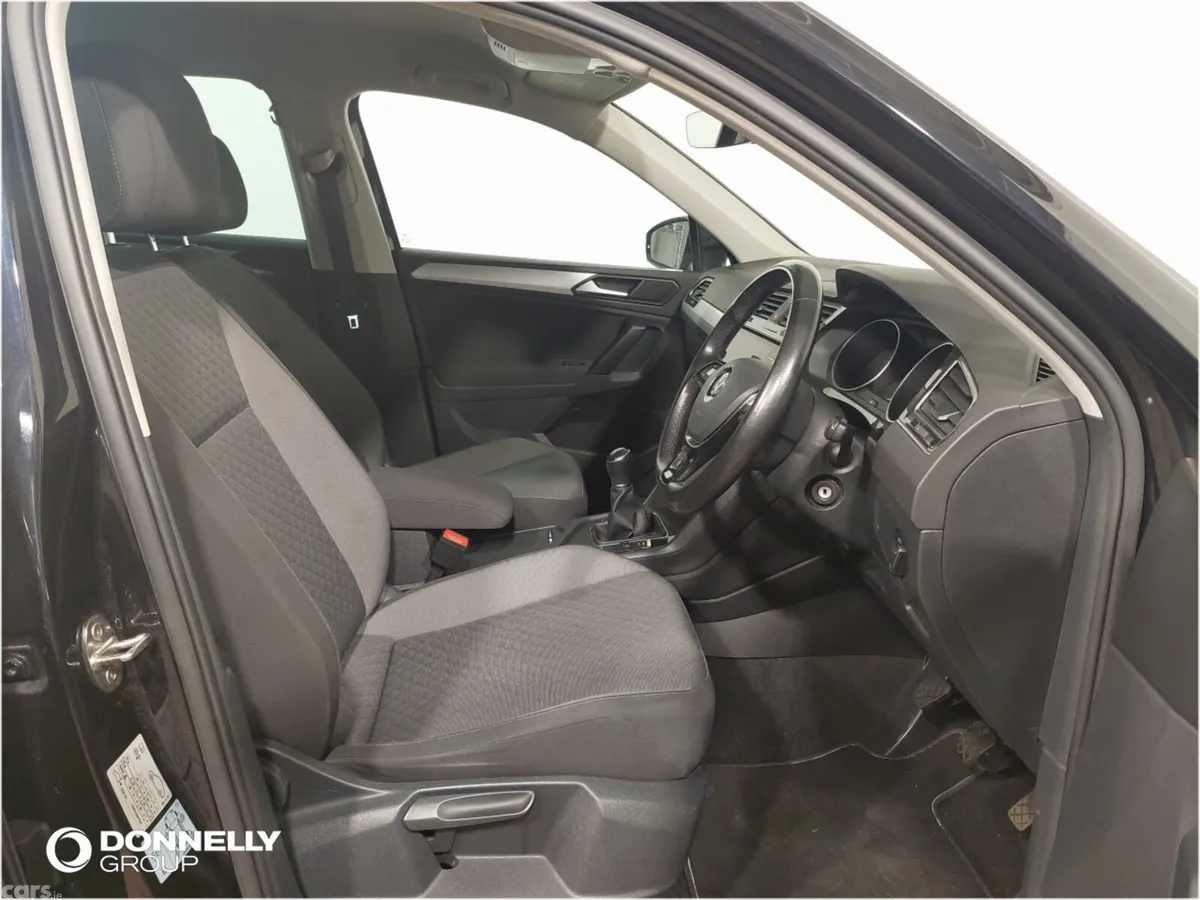 Volkswagen Tiguan Estate, Petrol, 2019, Black