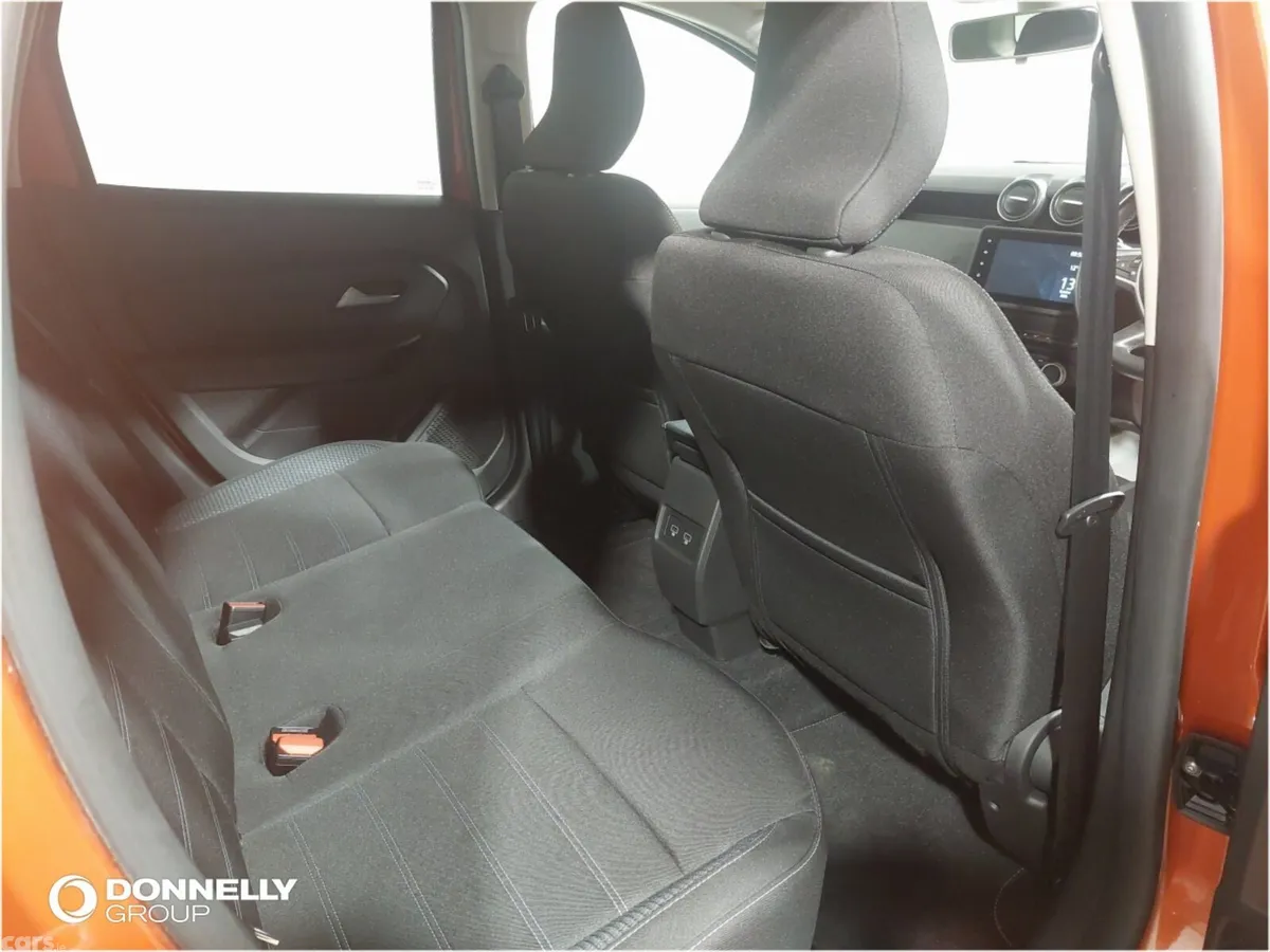 Dacia Duster Estate, Petrol, 2024, Orange