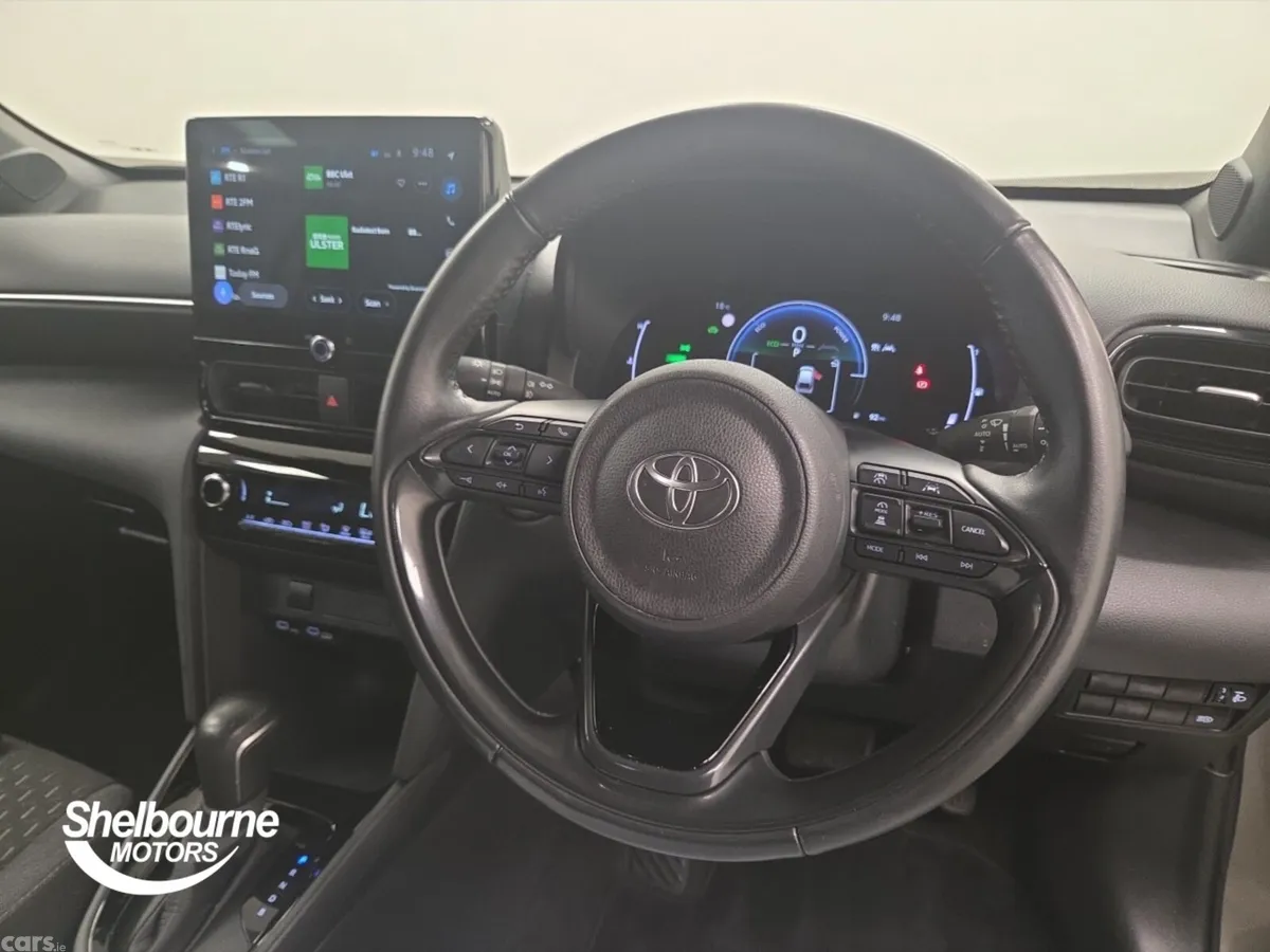 Toyota Yaris Cross Estate, Petrol Hybrid, 2024, Bronze