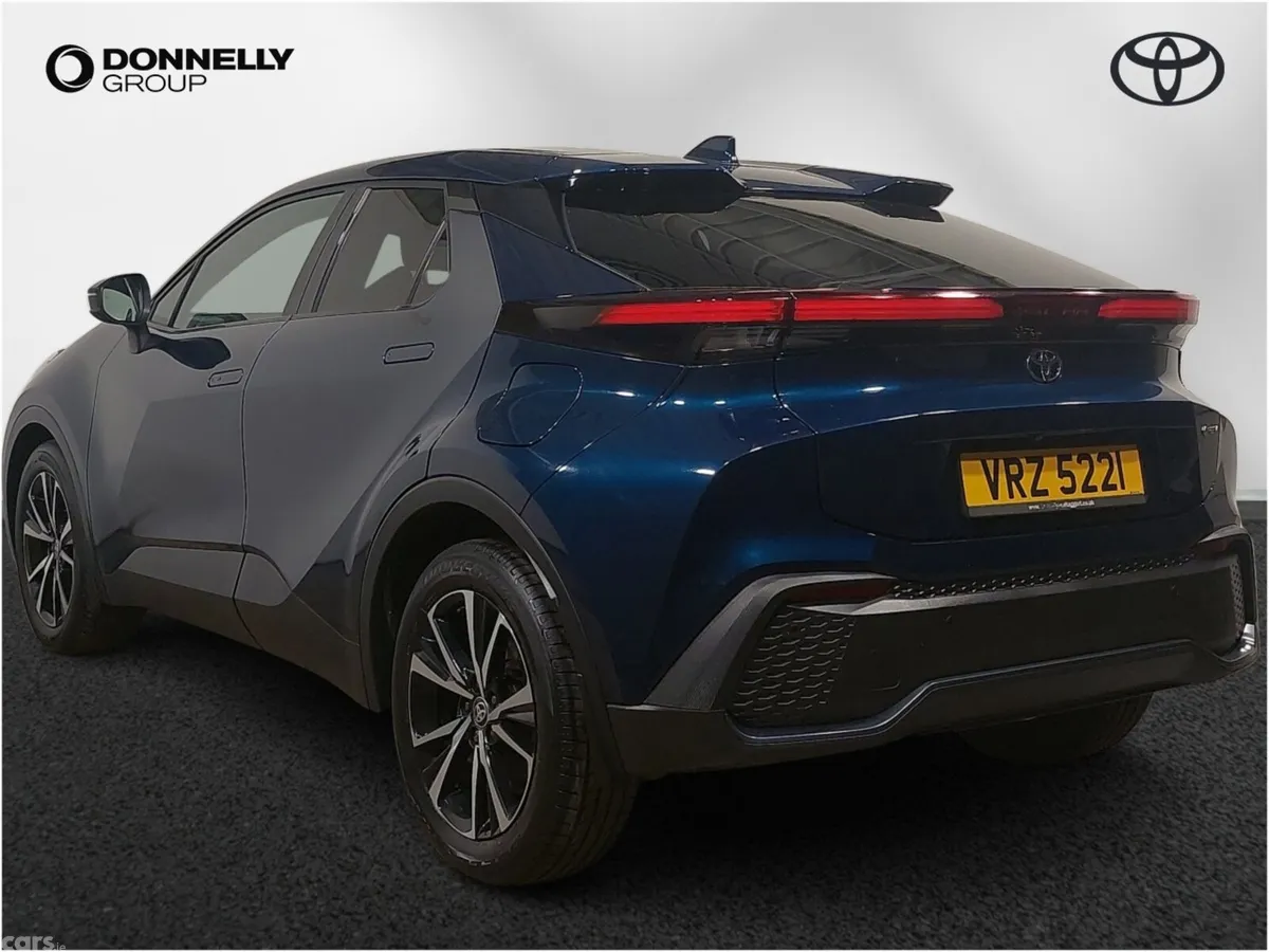 Toyota C-HR Hatchback, Petrol Hybrid, 2024, Blue
