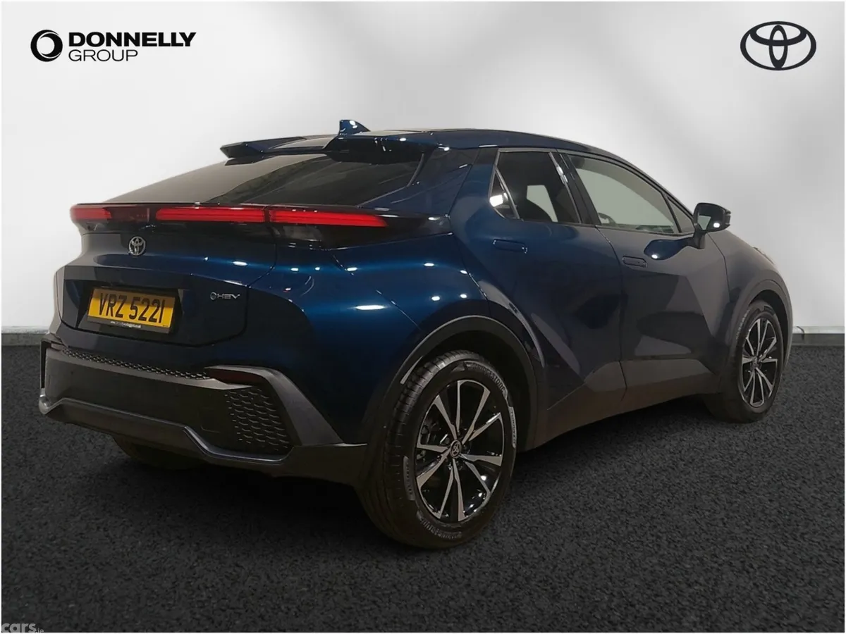 Toyota C-HR Hatchback, Petrol Hybrid, 2024, Blue