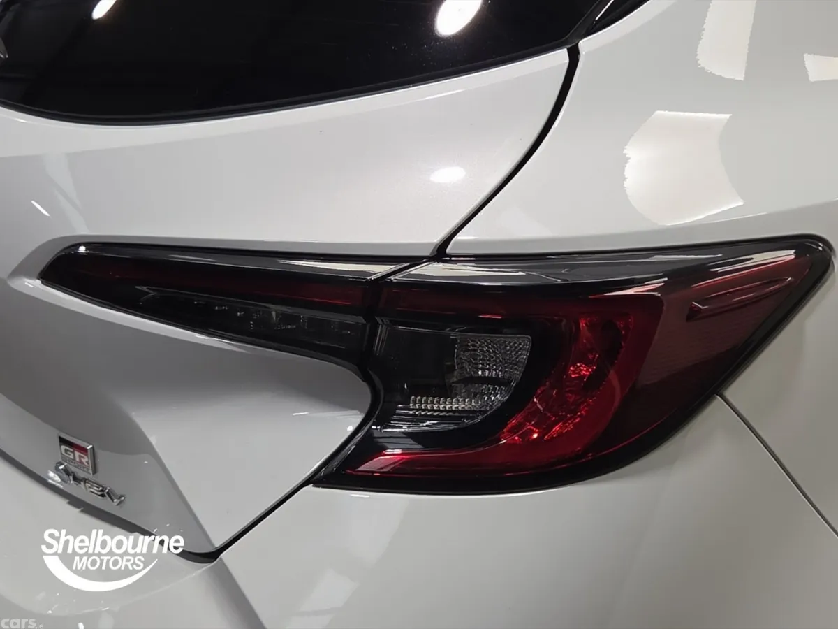 Toyota Corolla Hatchback, 2025, 