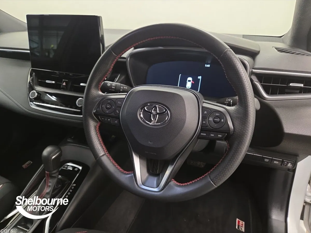 Toyota Corolla Hatchback, 2025, 
