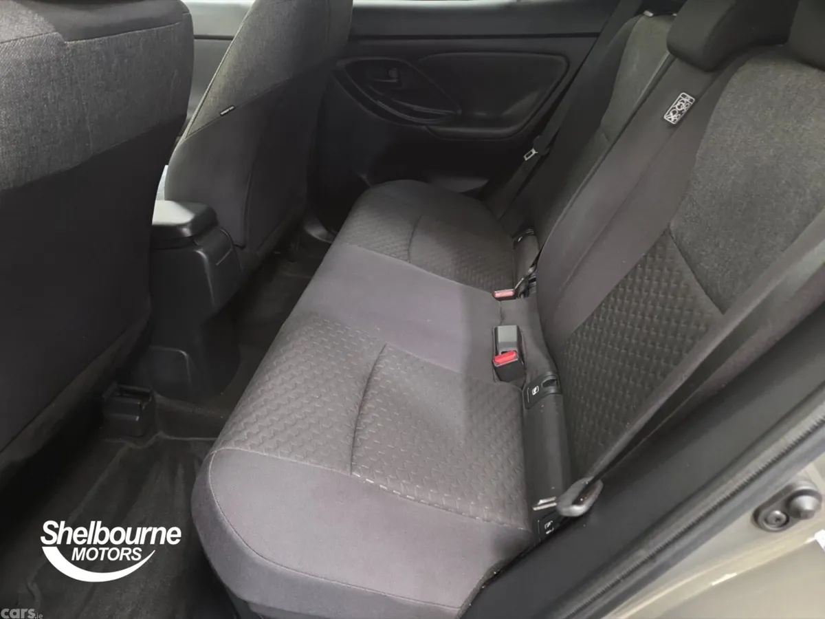 Toyota Yaris Cross Estate, Petrol Hybrid, 2024, Bronze