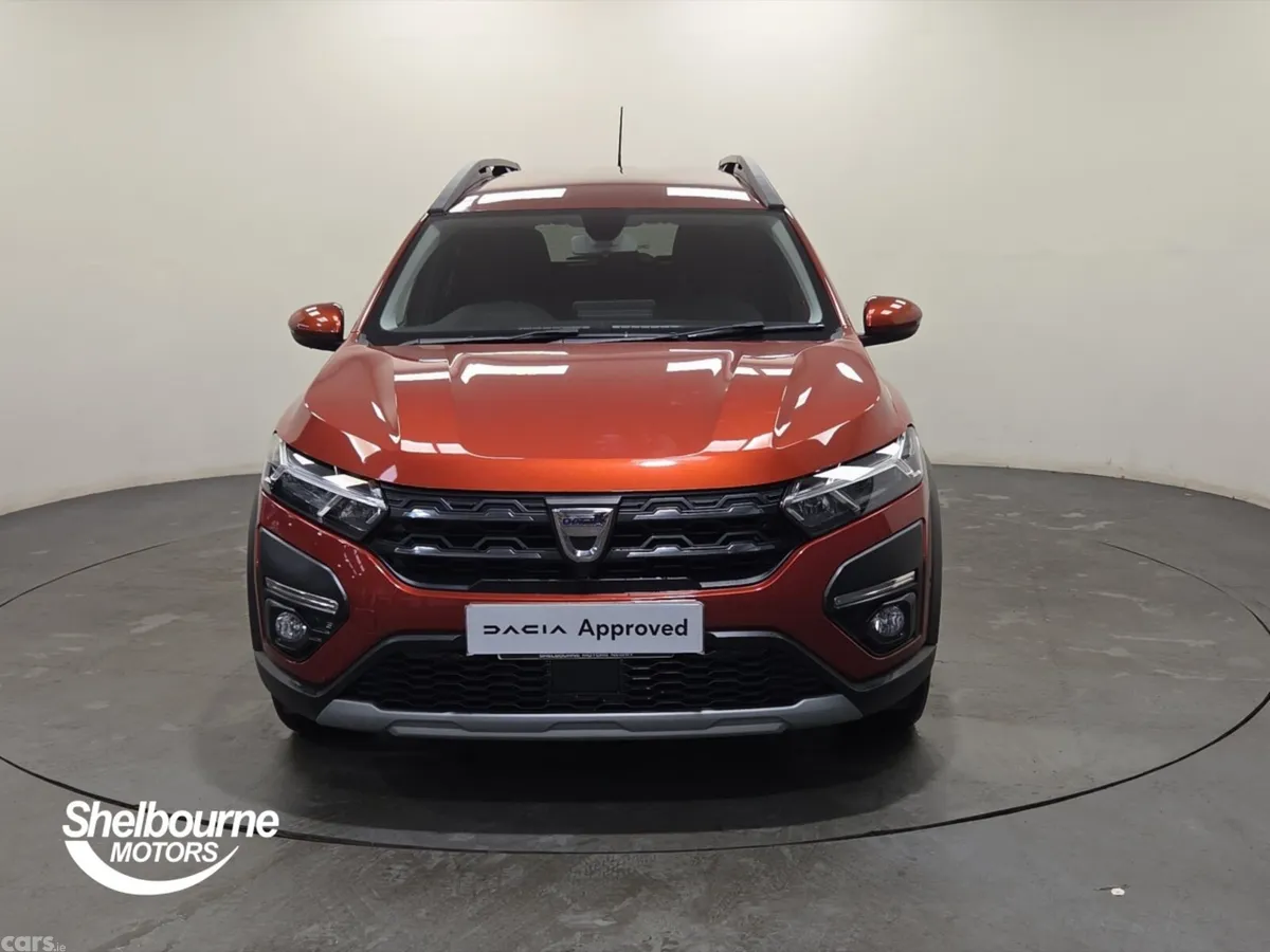 Dacia Jogger MPV, Petrol, 2022, Brown