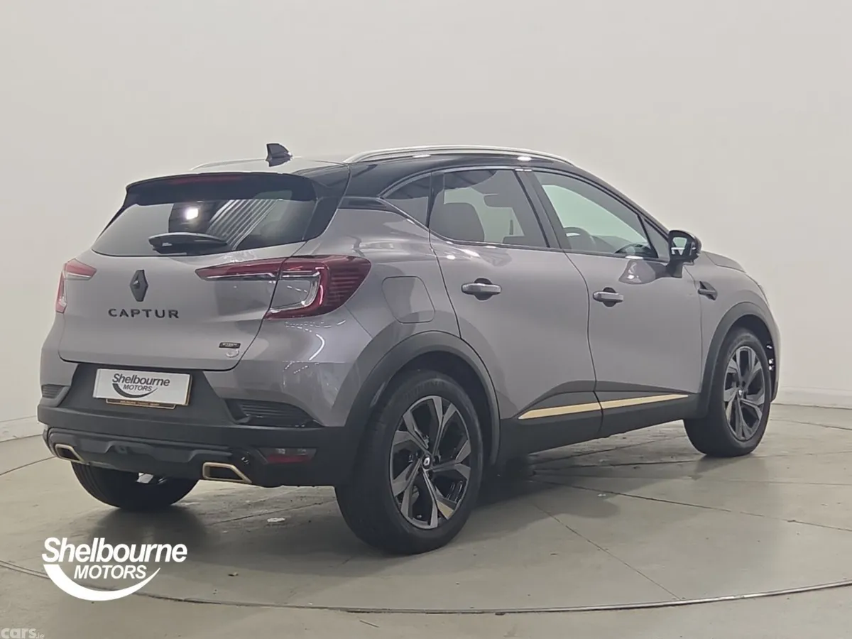 Renault Captur Hatchback, Petrol Hybrid, 2023, Grey