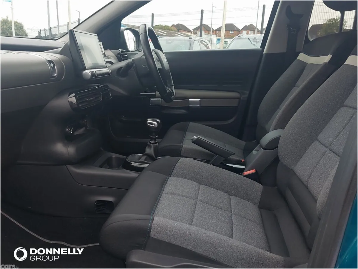 Citroen C4 Cactus Hatchback, Diesel, 2020, Blue