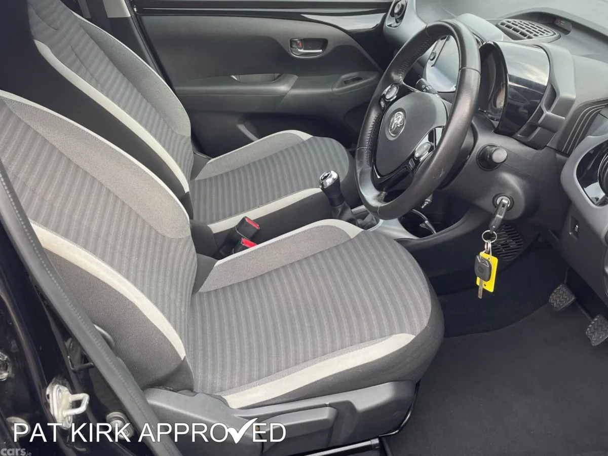 Toyota Aygo Hatchback, Petrol, 2019, Black