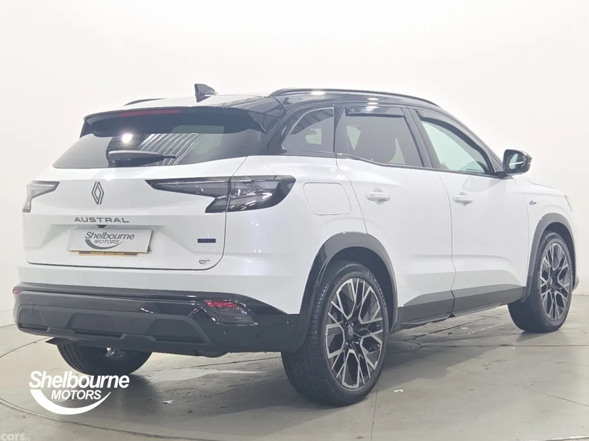 Renault Austral Estate, Petrol Hybrid, 2026, White