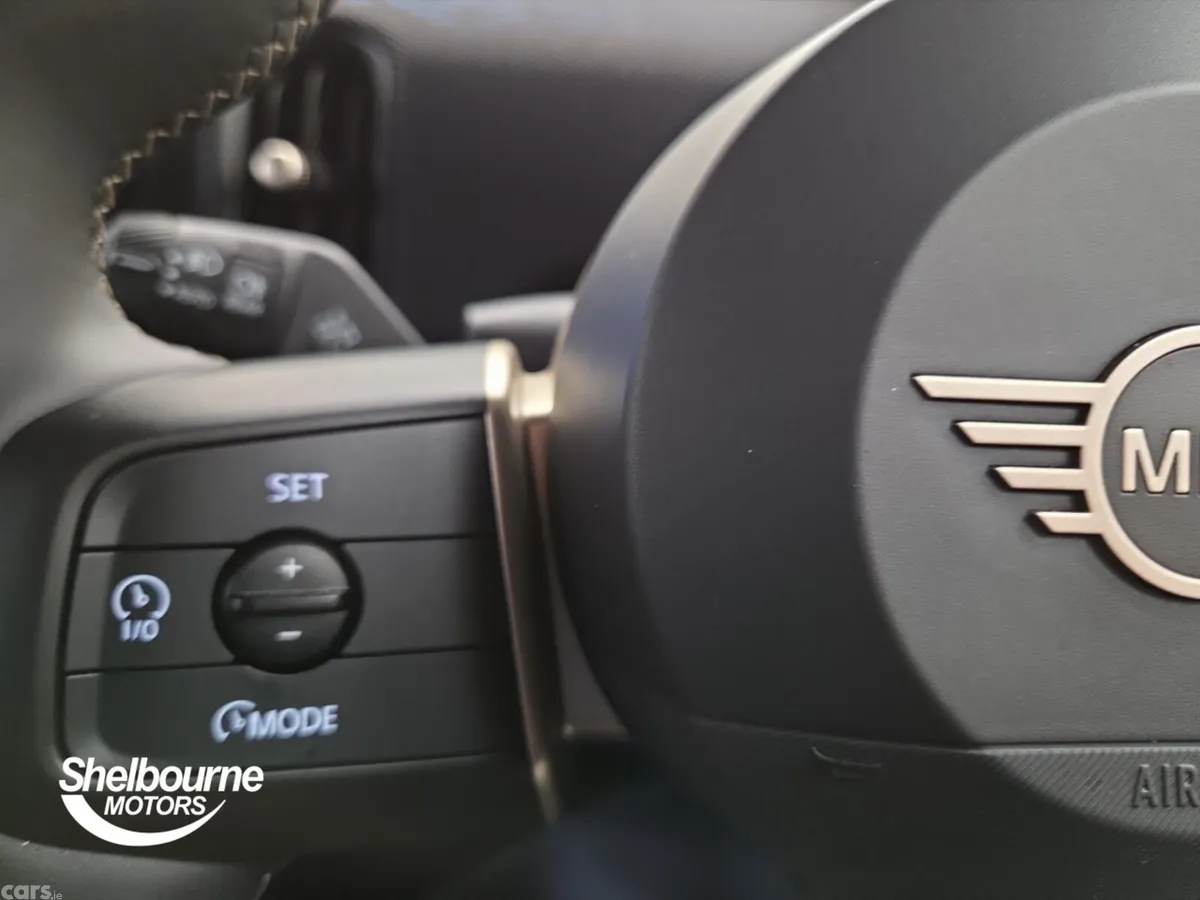 Mini Cooper Hatchback, Petrol, 2025, Grey