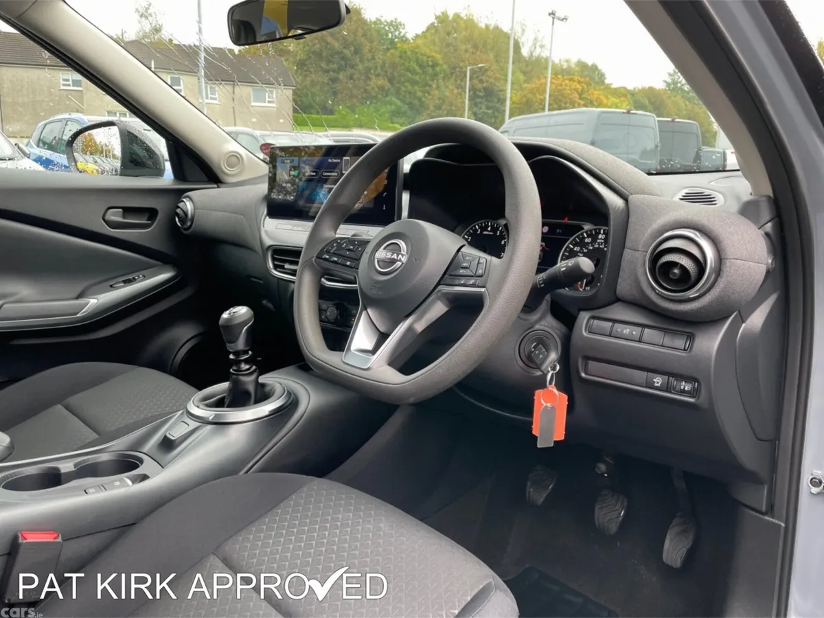 Nissan Juke Hatchback, Petrol, 2025, Grey