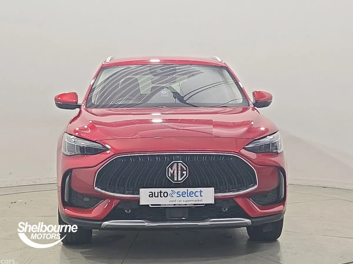 MG HS Hatchback, Petrol, 2023, Red