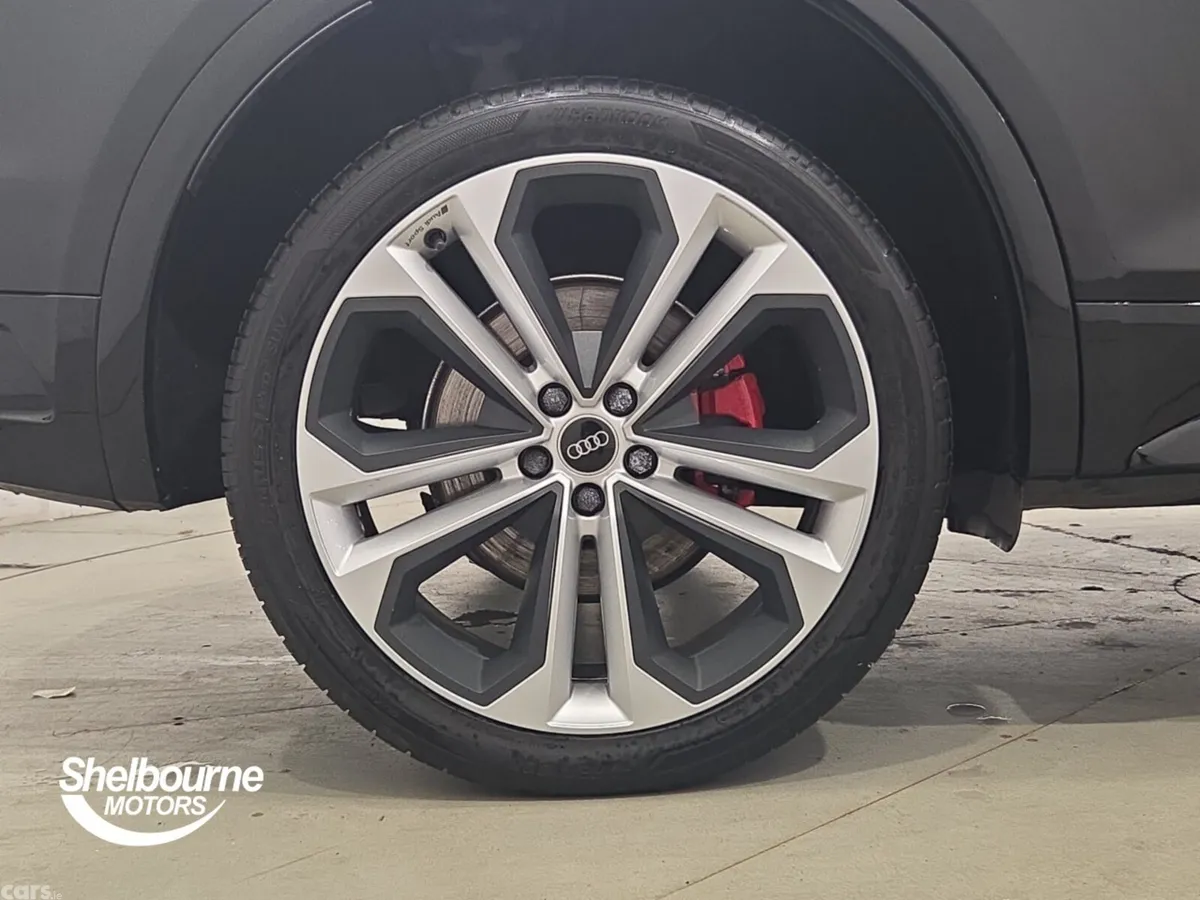 Audi Q5 SUV, Diesel, 2022, Black