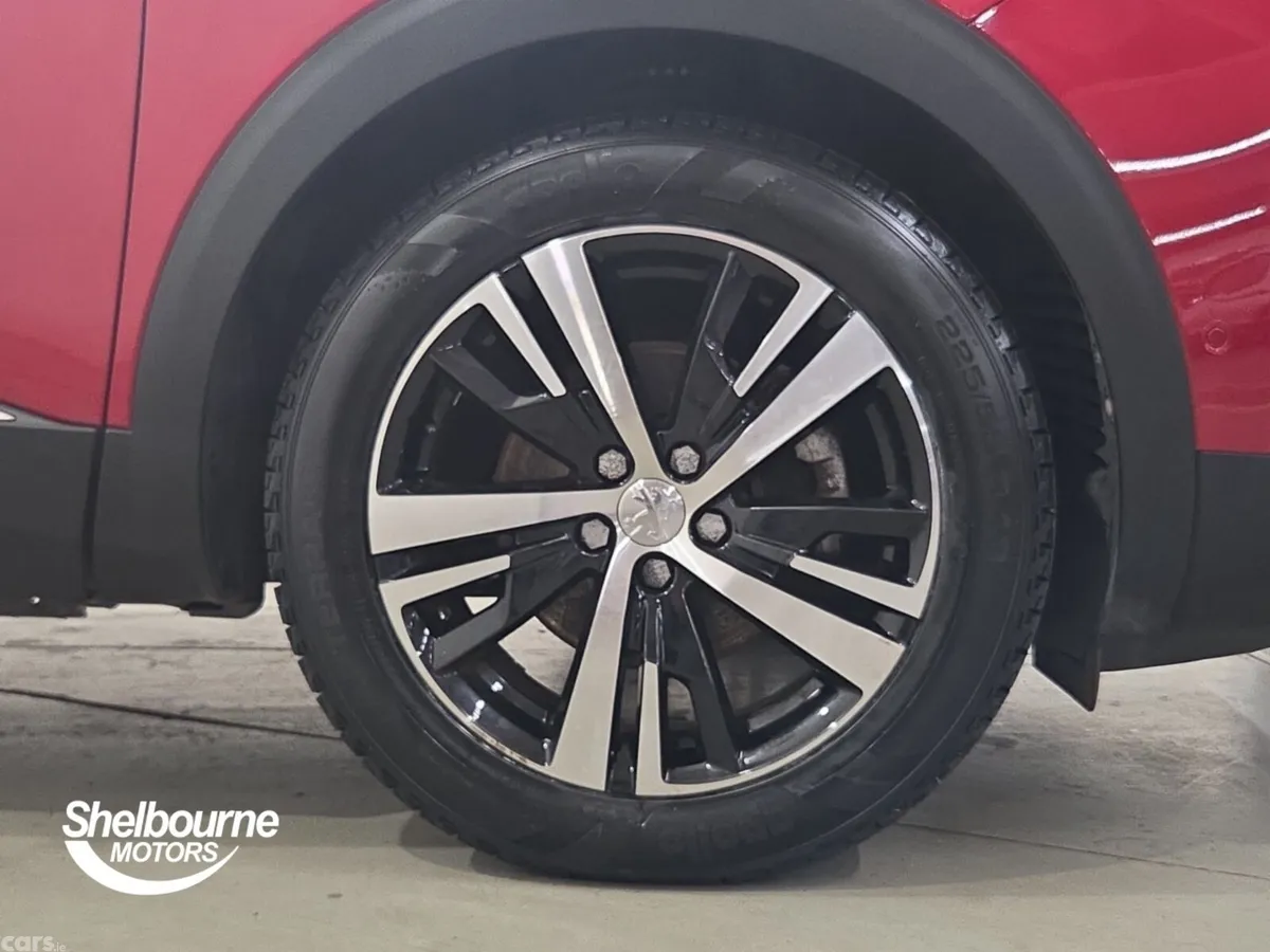 Peugeot 3008 Estate, Diesel, 2023, Red