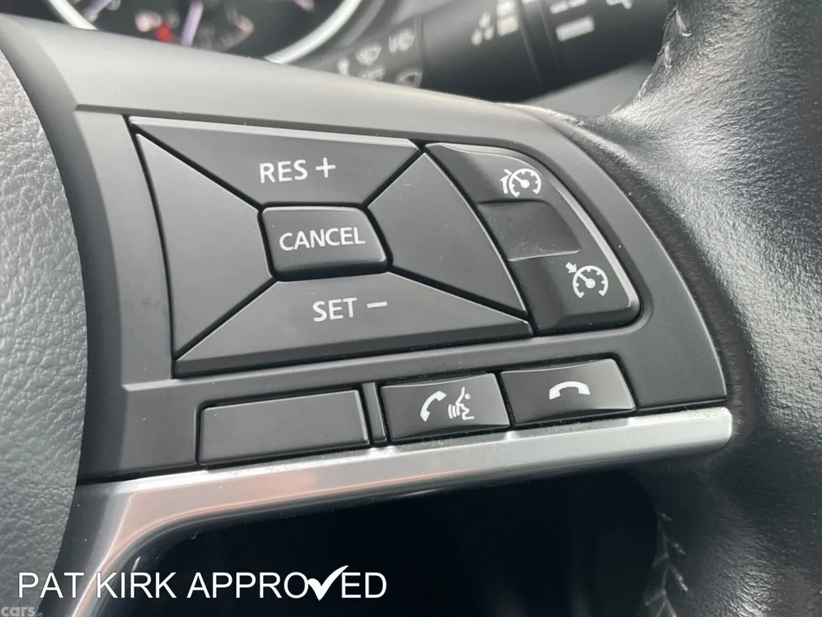Nissan Qashqai Hatchback, Diesel, 2018, 