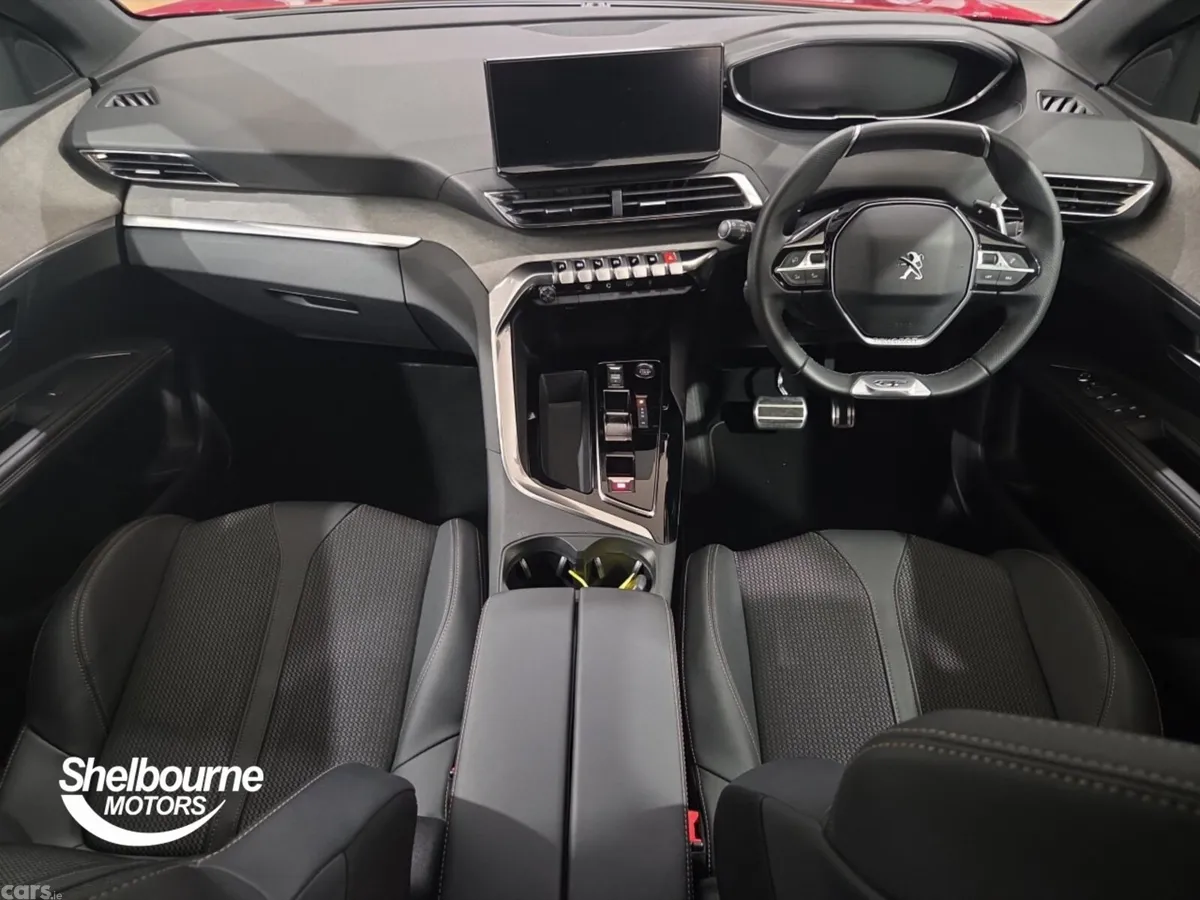 Peugeot 3008 Estate, Diesel, 2023, Red