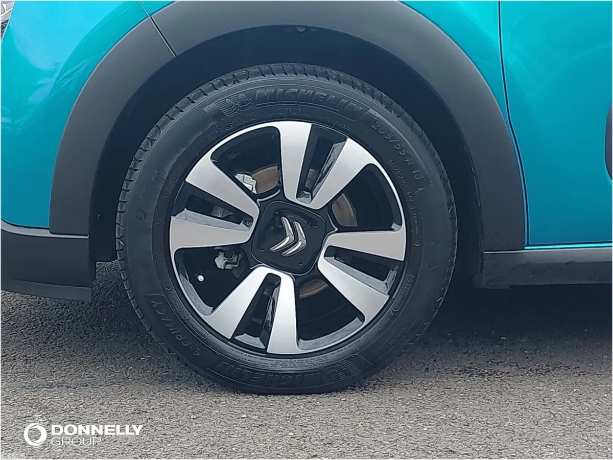 Citroen C3 Hatchback, Petrol, 2024, Blue