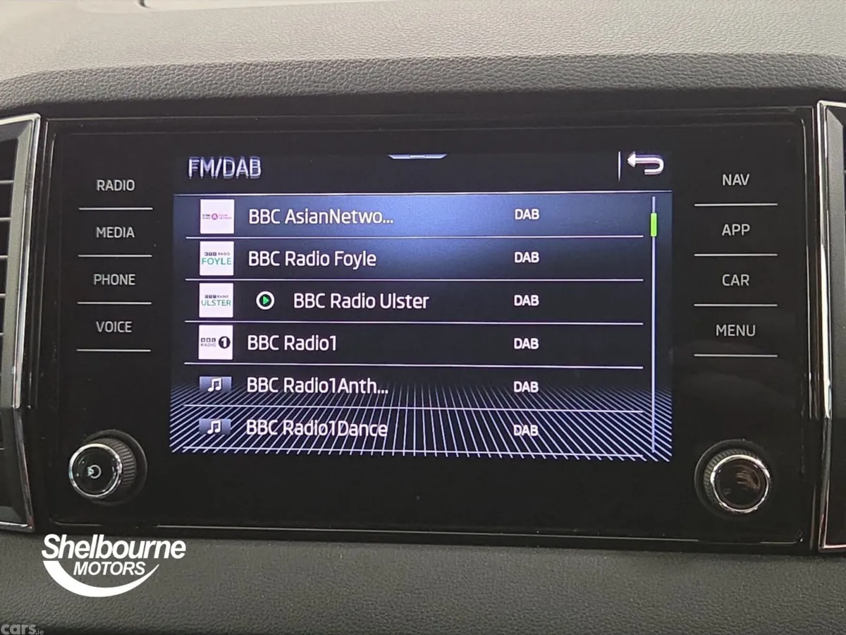 Skoda Karoq Estate, Petrol, 2023, Grey