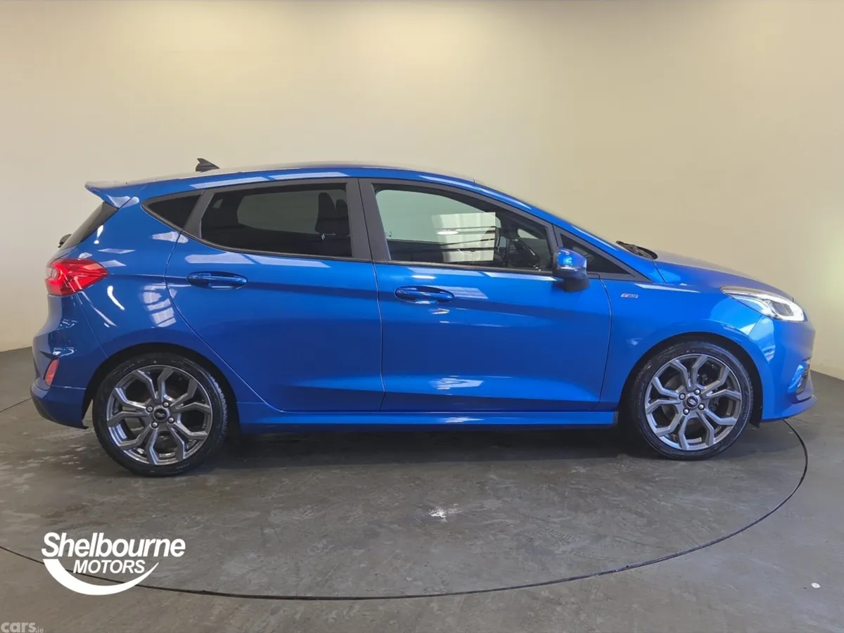 Ford Fiesta Hatchback, Petrol, 2020, Blue
