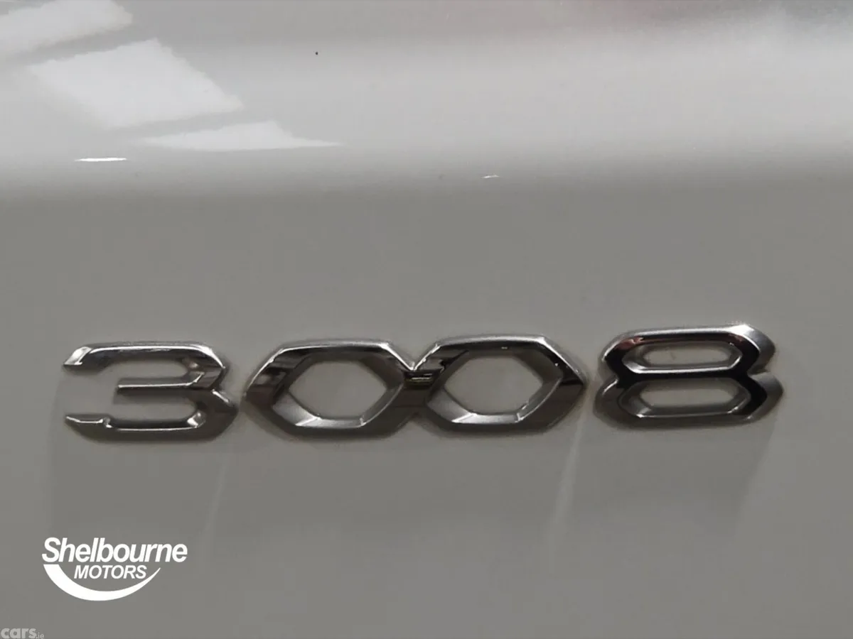 Peugeot 3008 Estate, Petrol, 2023, White