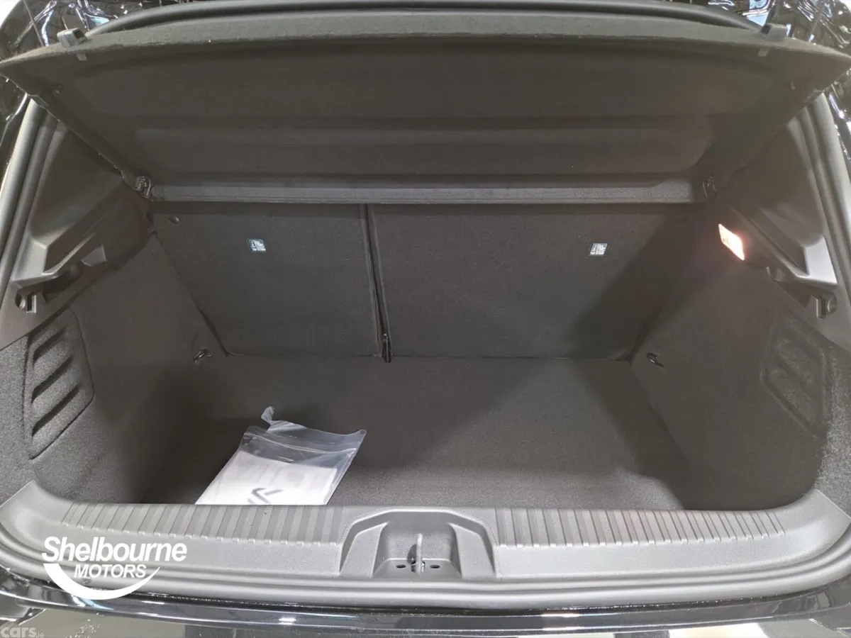 Renault Clio Hatchback, Unknown, 2026, Black
