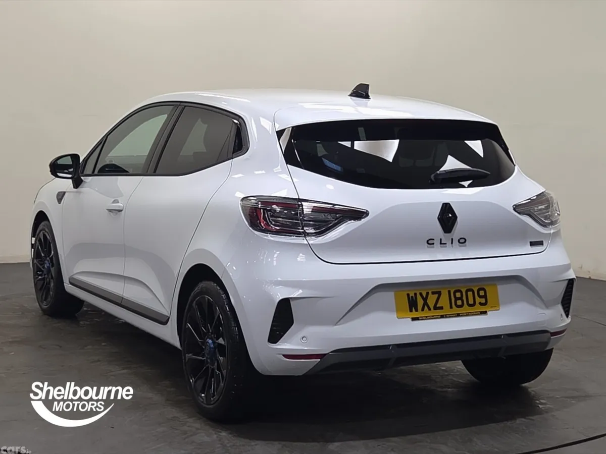 Renault Clio Hatchback, 2026, 