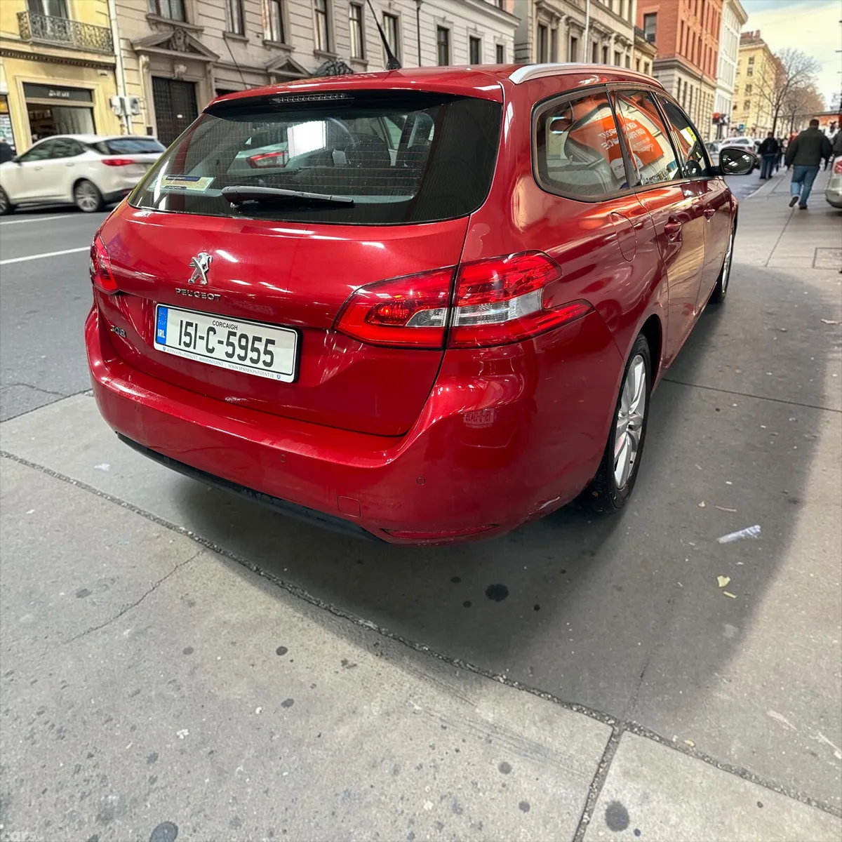 Peugeot 308 Estate, Diesel, 2015, Red