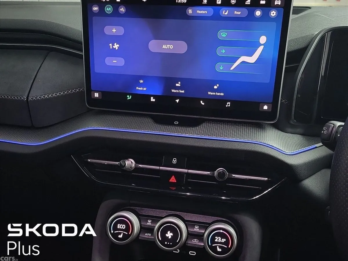 Skoda Kodiaq SUV, Petrol Plug-in Hybrid, 2026, Blue