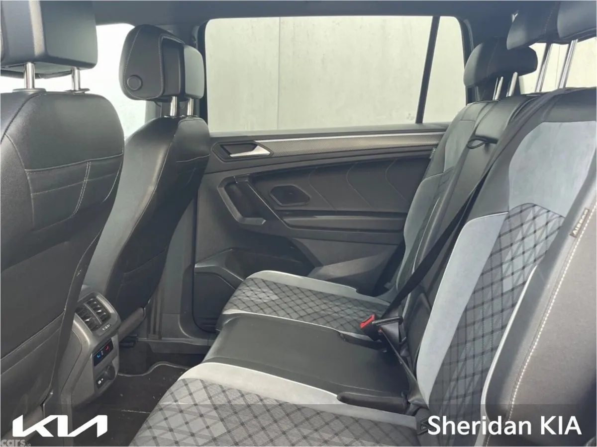 Volkswagen Tiguan Allspace SUV, Diesel, 2023, Blue