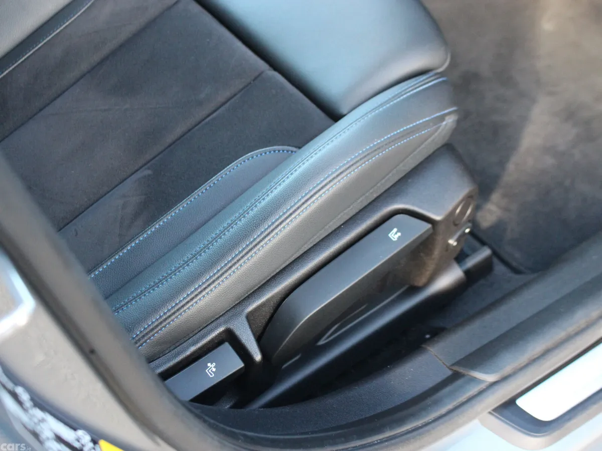 BMW 3-Series Saloon, Petrol Hybrid, 2024, Grey