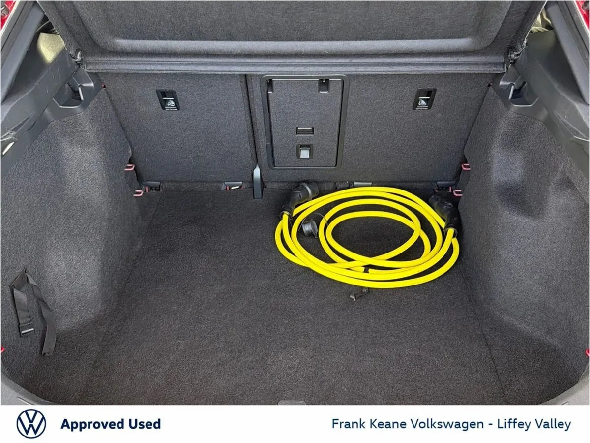 Volkswagen ID.5 SUV, Electric, 2023, Red